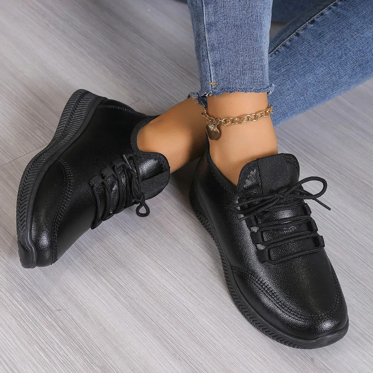 2024 Autumn winter Women's Breathable Non-slip Platform Fashion Casual Shoes Korean Running Shoes Black Sneakers Shoes for Women
