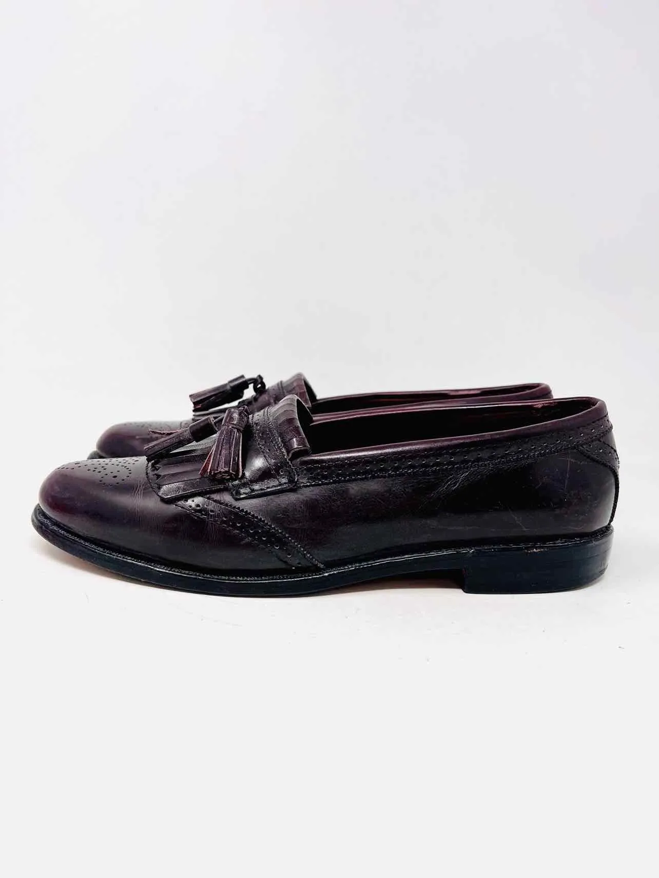 Allen Edmonds Size 9.5 Chocolate Tassled Leather AS IS Men's Loafers- Men's