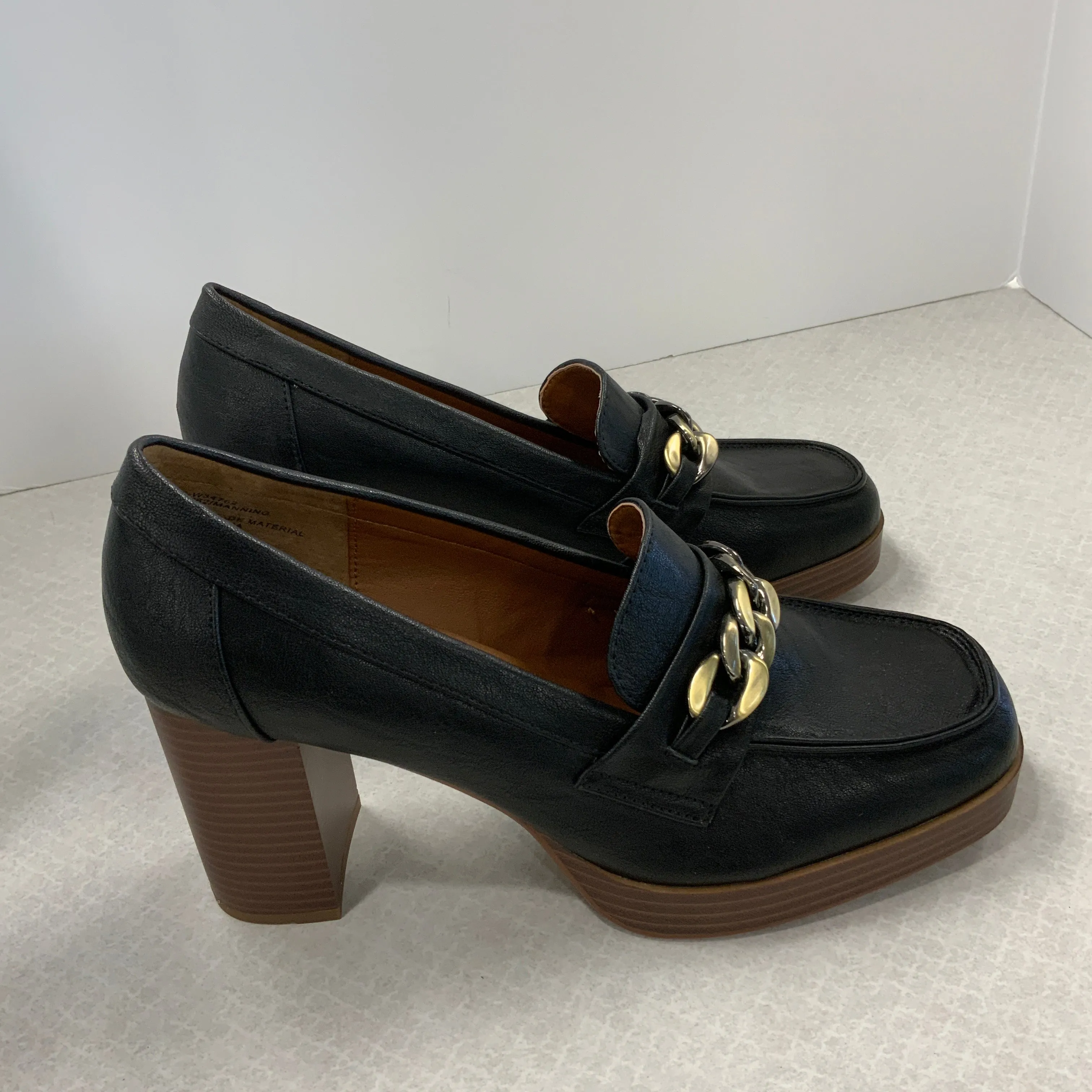 Black Shoes Heels Block White Mountain, Size 11