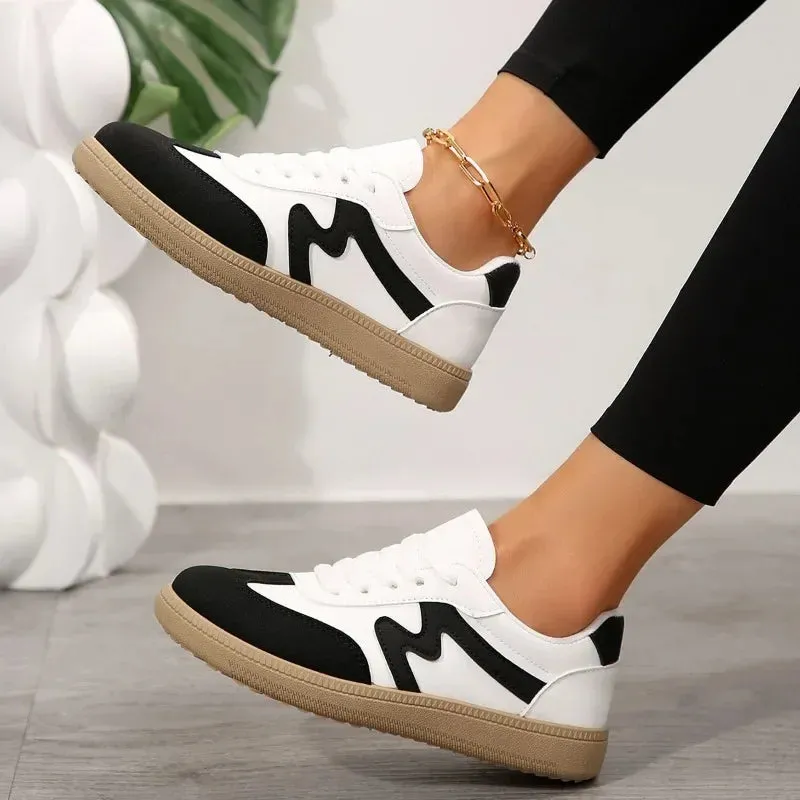 New Flat Luxury Shoes Women 2024 Autumn Classic Ladies Sneakers Women Leather Retro Low Cut Lace -up Casual Round Toe Grey White