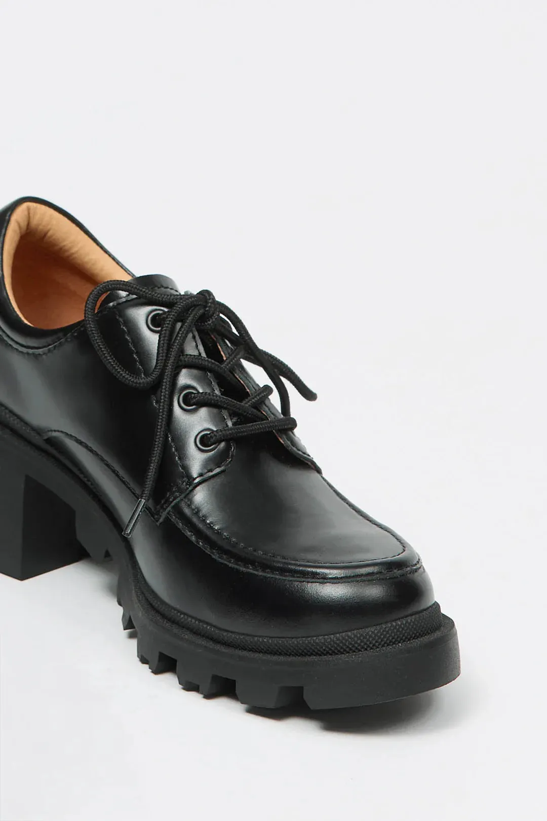 Siema Brogue Black