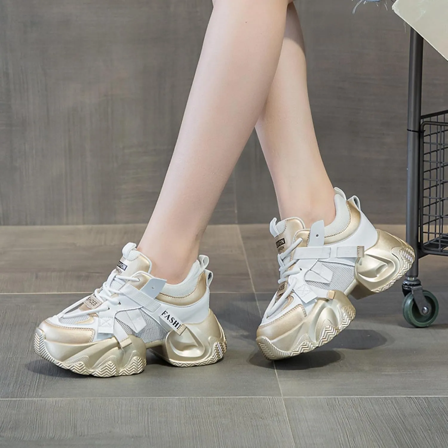 Women's Lace-Up Chunky Sneakers Casual Breathable Platform Dad Shoes