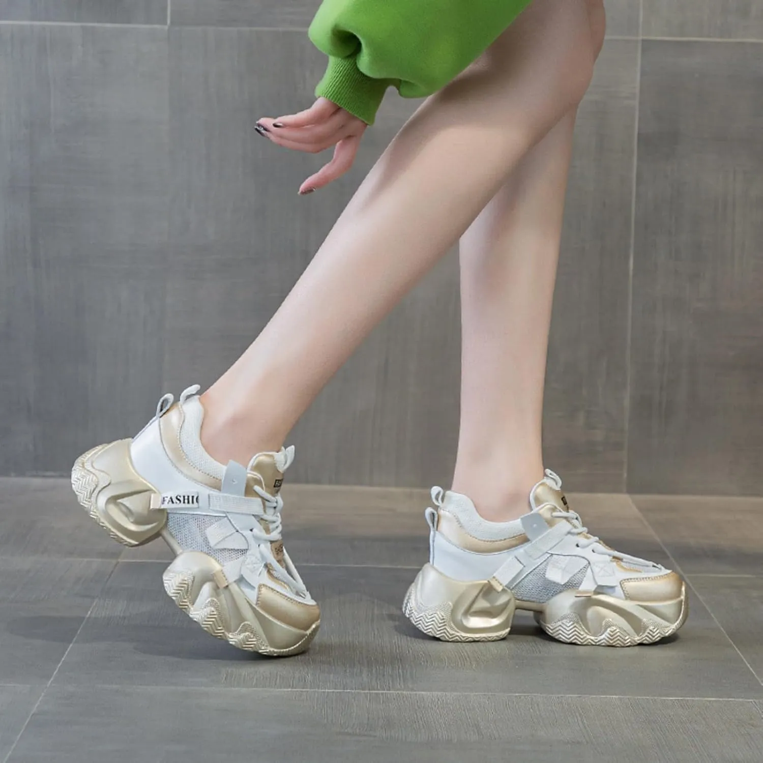 Women's Lace-Up Chunky Sneakers Casual Breathable Platform Dad Shoes